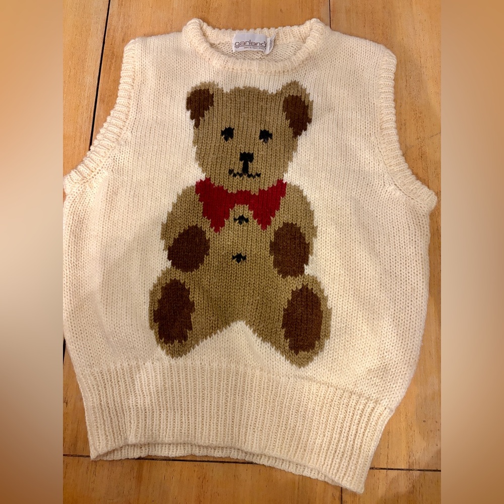 Vintage Garland  Bear Knit Sweater Vest size medium